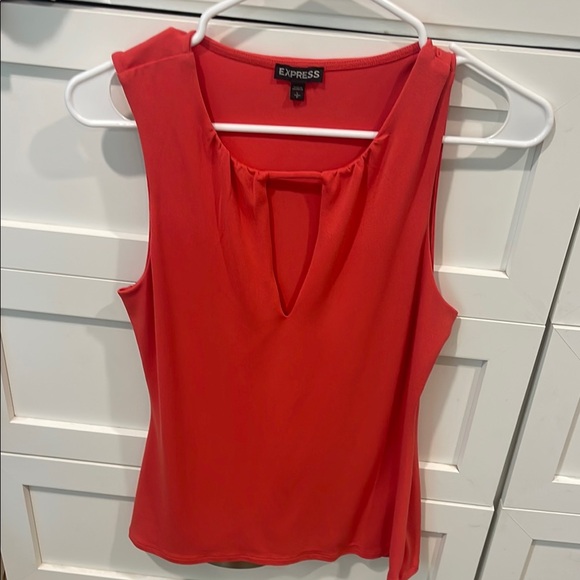 Express coral Fitted Tank Top with Cut Out Neckline - Picture 1 of 2